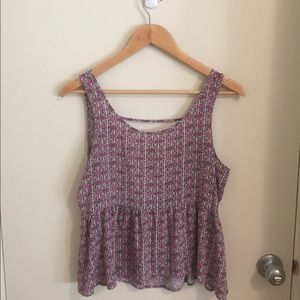 Patterned back cut-out tank